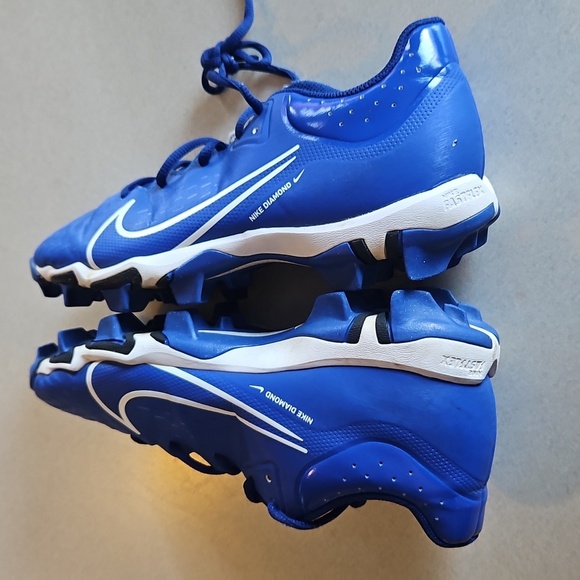 Blue Nike Softball Cleats - Picture 8 of 12